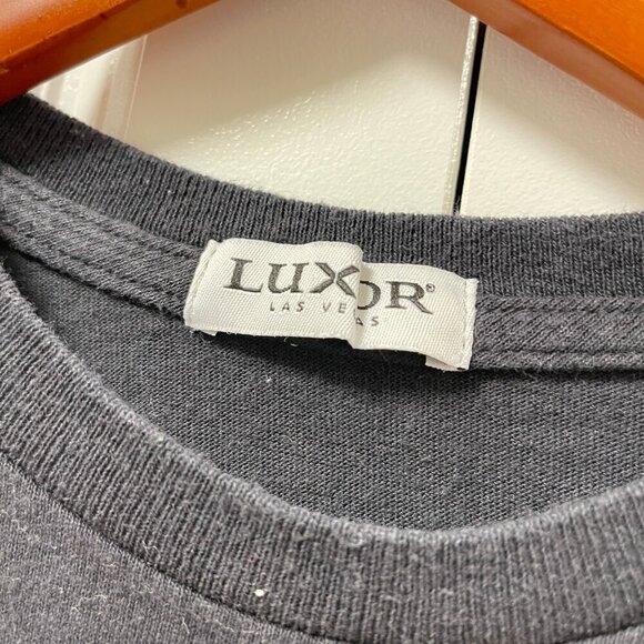 Vintage Luxor Las Vegas Pharaoh’s Construction Co. Souvenir Tee – S - Picture 4 of 8